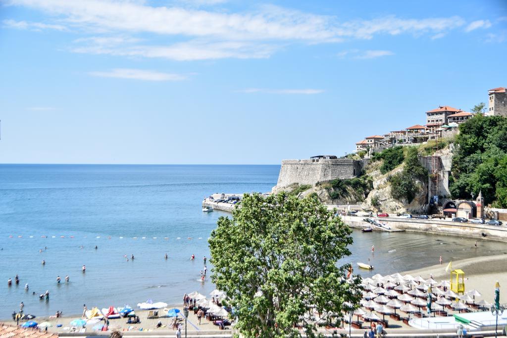 Mala Plaza Bed and Breakfast Ulcinj Buitenkant foto