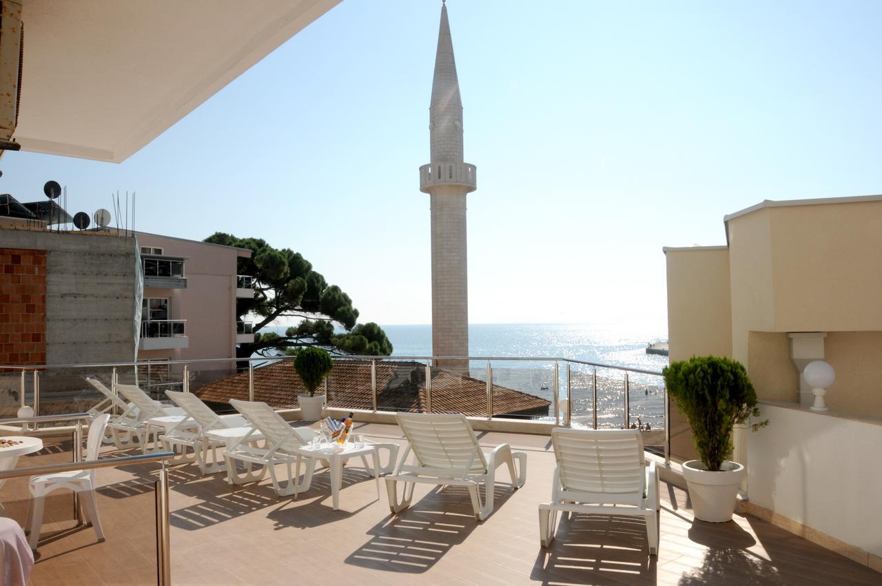 Mala Plaza Bed and Breakfast Ulcinj Buitenkant foto