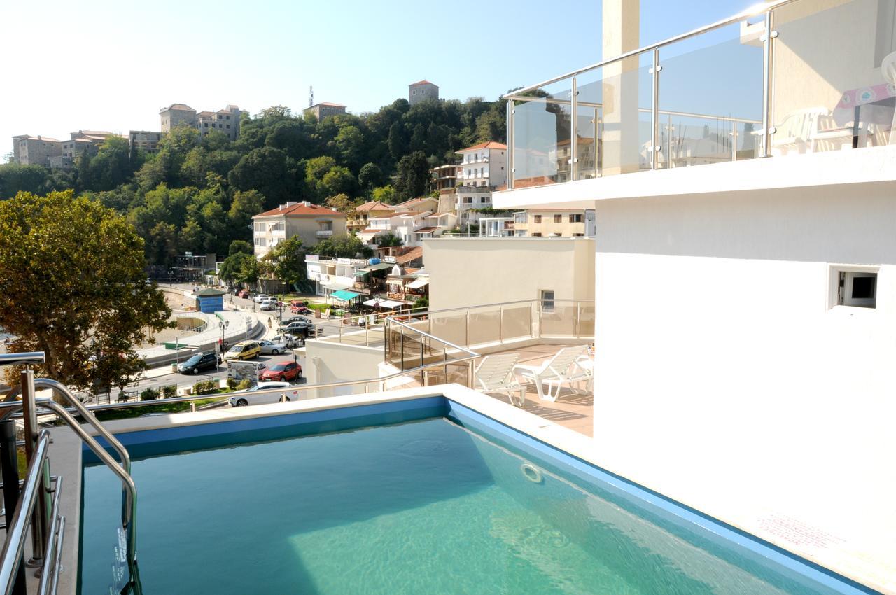 Mala Plaza Bed and Breakfast Ulcinj Buitenkant foto